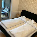 Skypark 1 With Free Parking Apartman Pozsony