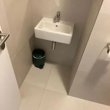 Skypark 1 With Free Parking Apartament *