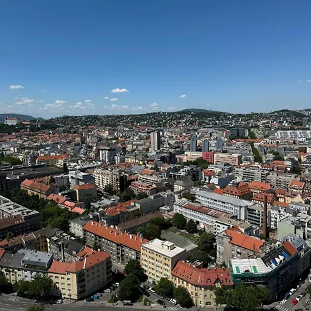 Skypark 1 With Free Parking * Bratysława